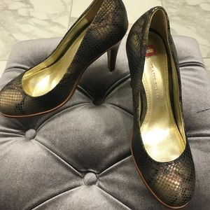 Elaine Turner Metallic Bronze Snakeskin Platforms